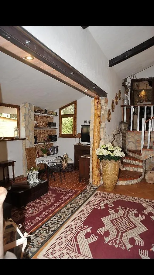 Rooms Romangia 索尔索 住宿加早餐酒店